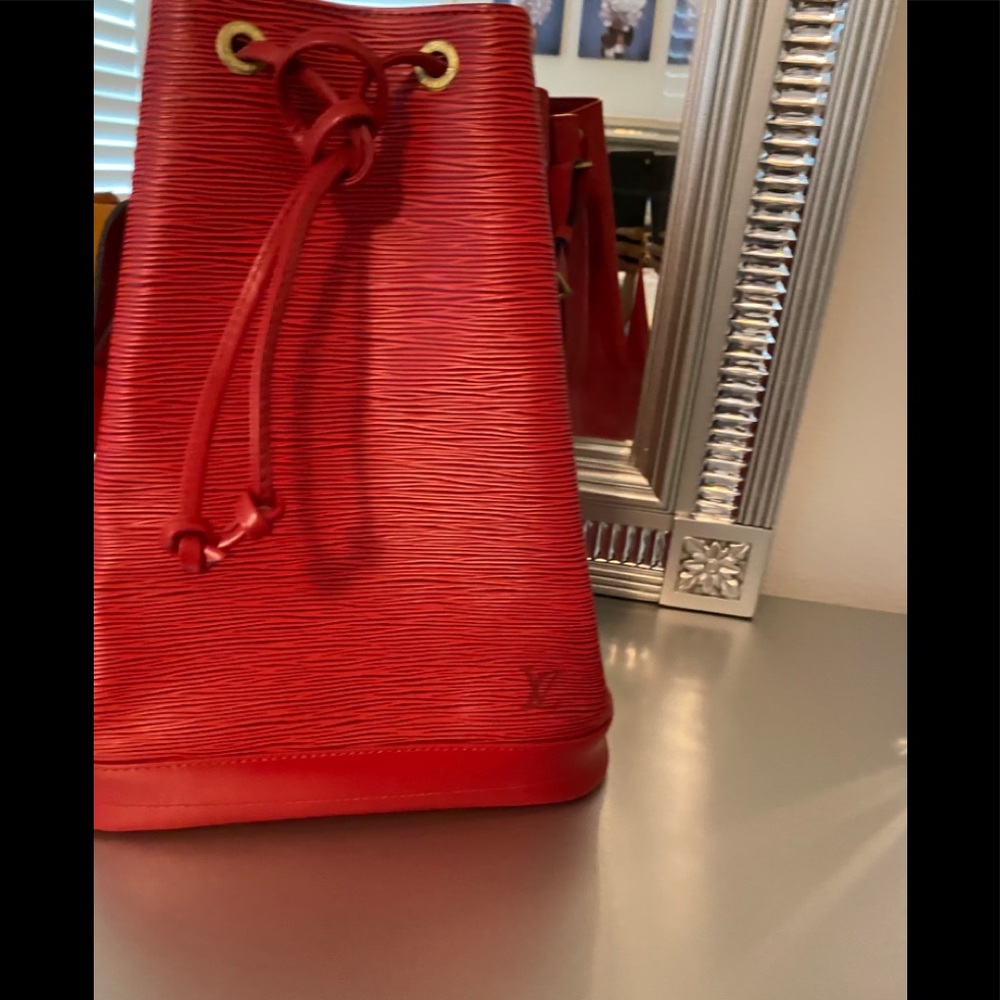 LV red Epi from @megukot